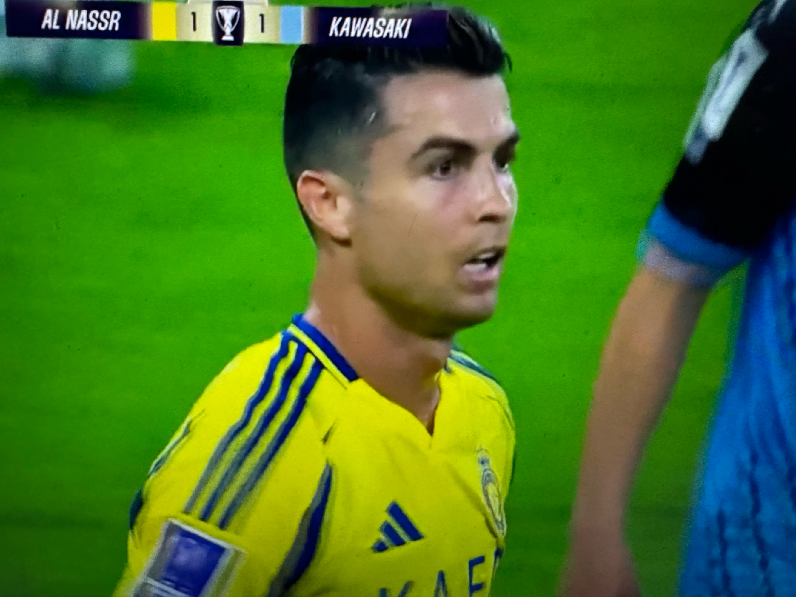 C罗在雄鹿比赛中比分优势明显，爆冷引发热议！